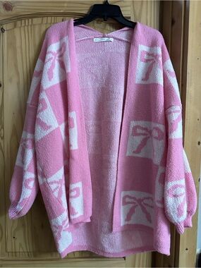 Altar'd State Pink and White Bow-Print Open Cardigan